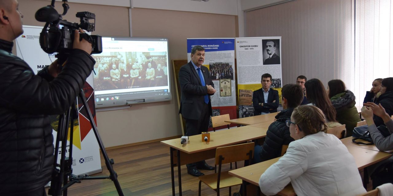 Expoziția Martirii Marii Uniri. Destinele unei generații vernisată la Chișinău