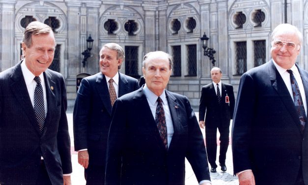 Construcția europeană și summit-ul franco-sovietic de la Kiev (6 decembrie 1989) *